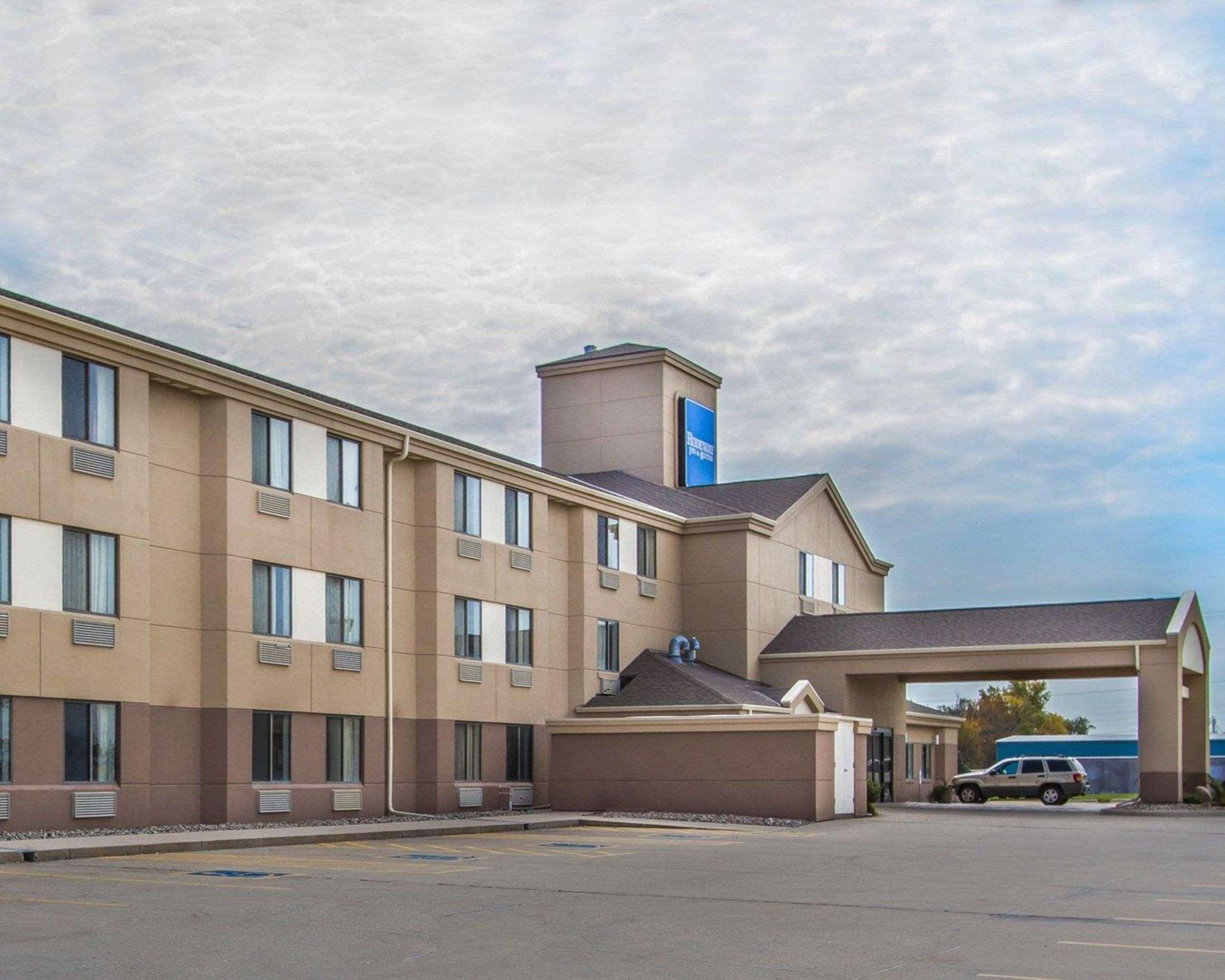 Rodeway Inn Fremont Екстер'єр фото