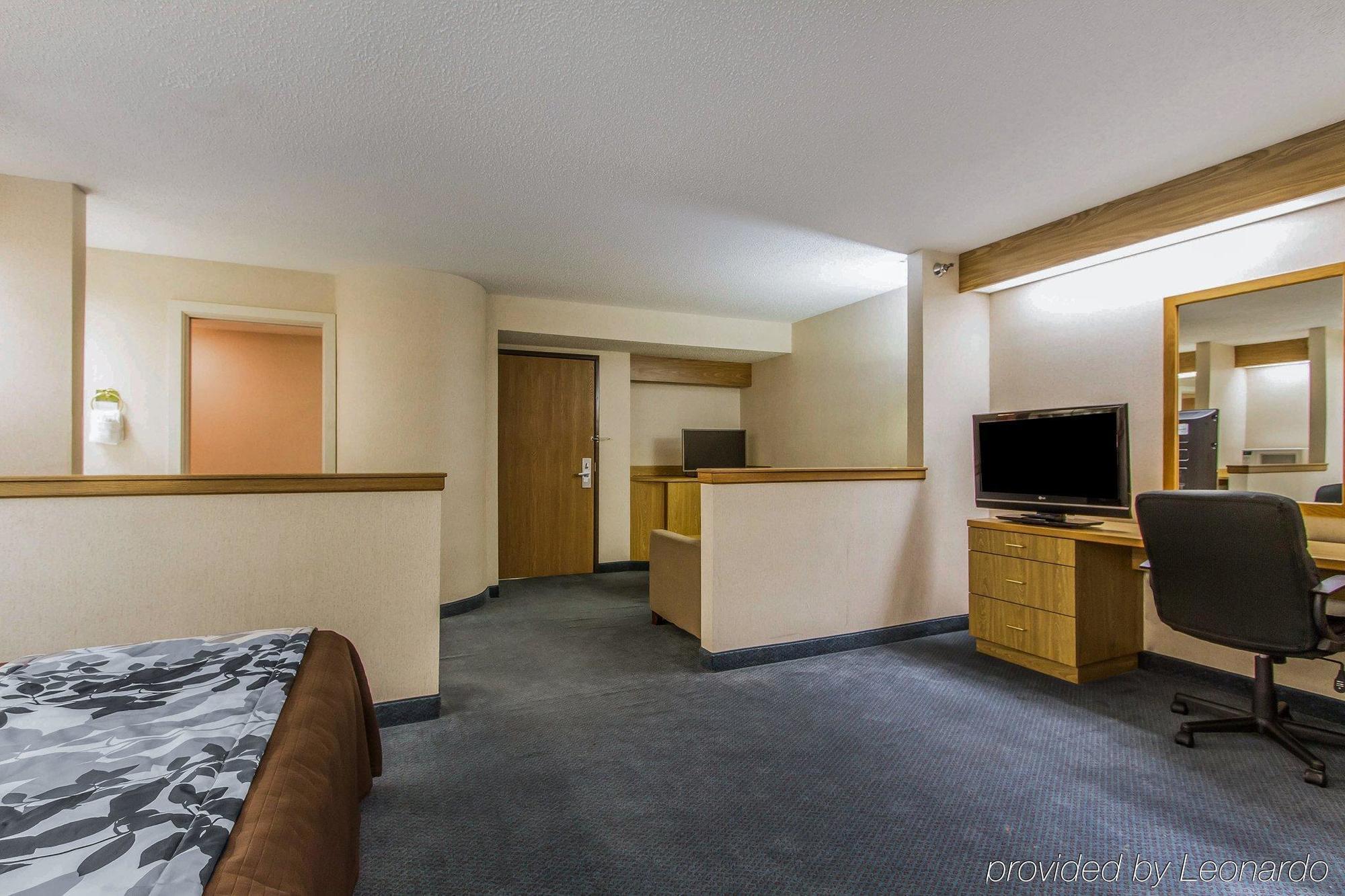 Rodeway Inn Fremont Екстер'єр фото
